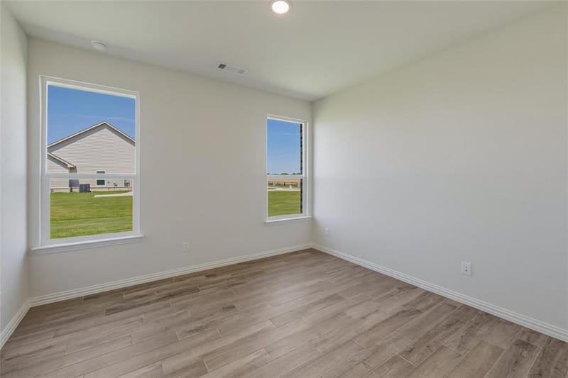 810 County Road 200, Valley View TX 76272 - Photo 12
