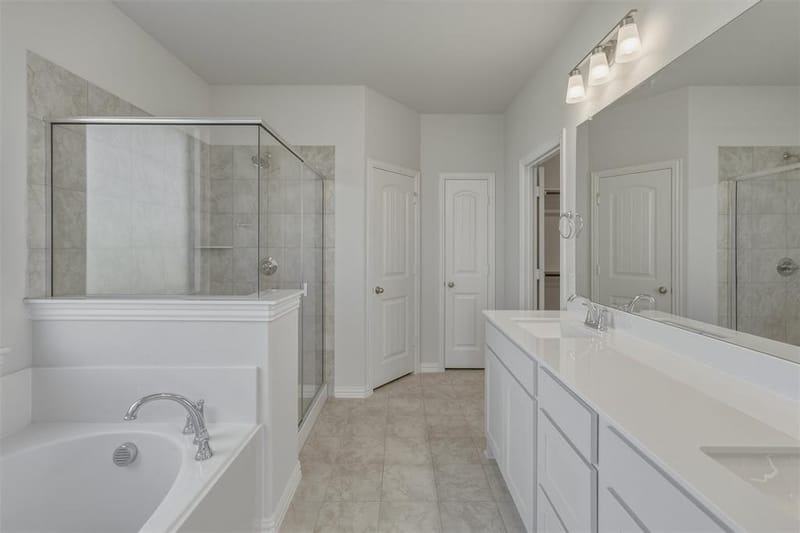 810 County Road 200, Valley View TX 76272 - Photo 22