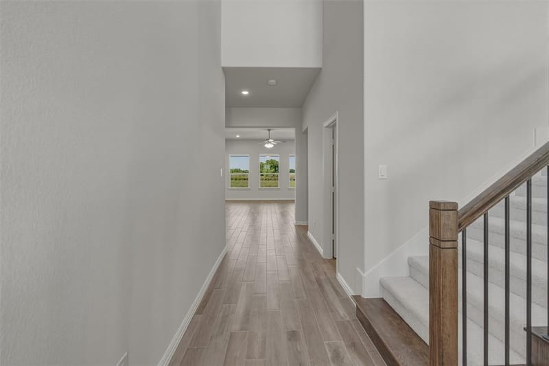 810 County Road 200, Valley View TX 76272 - Photo 5