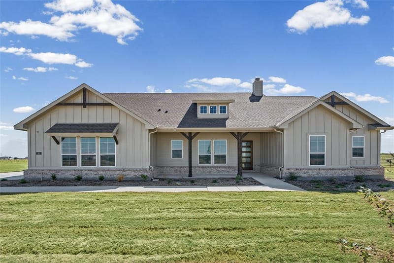 780 County Road 200, Valley View TX 76272 - Photo 2
