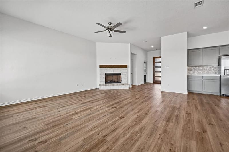 780 County Road 200, Valley View TX 76272 - Photo 11