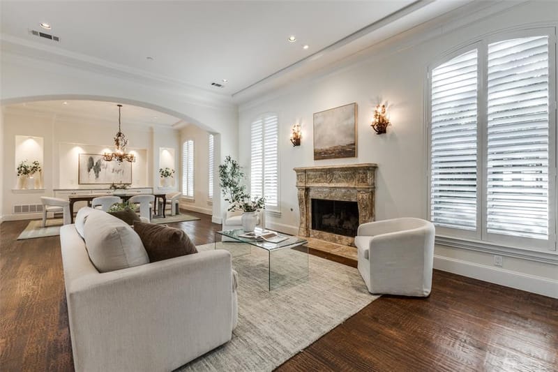 14828 Bellbrook Drive, Addison TX 75254