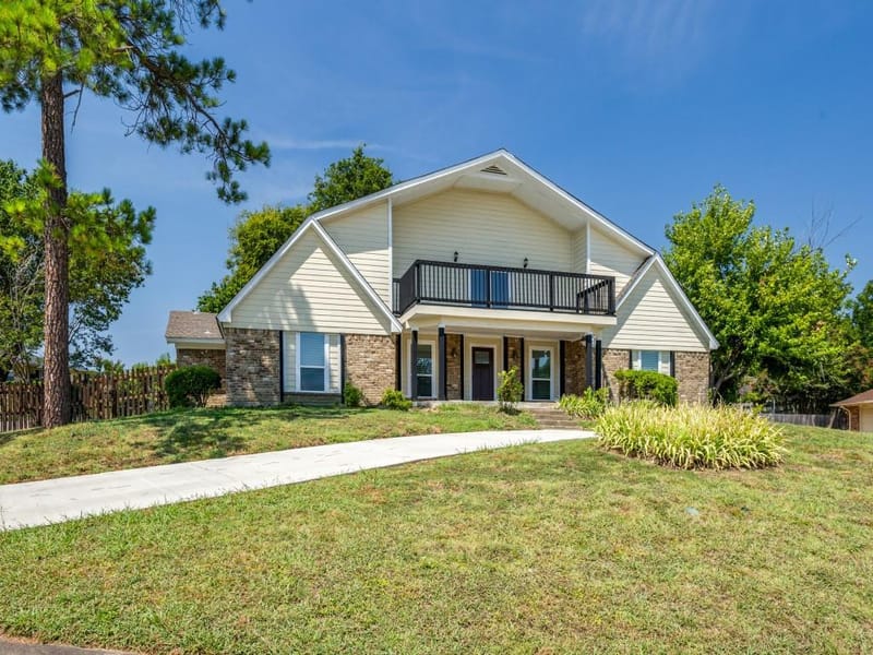 2226 Meadowview Drive, Garland TX 75043 - Photo 2