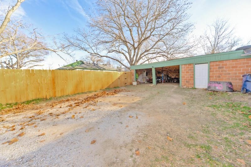 517 W Lamar Street, Alvord TX 76225 - Photo 22