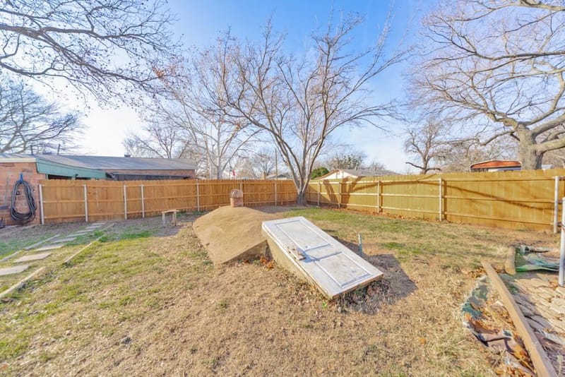 517 W Lamar Street, Alvord TX 76225 - Photo 11