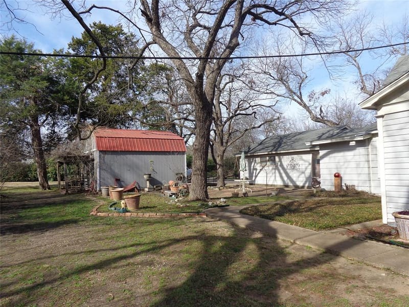 506 S 3rd Street, Grandview TX 76050 - Photo 35