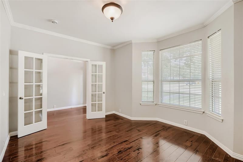 10924 Coralberry Drive, Frisco TX 75033 - Photo 6