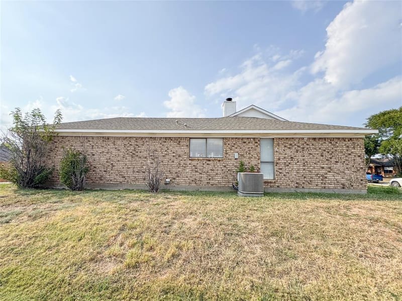 1602 Autumn Breeze Lane, Lewisville TX 75077 - Photo 7