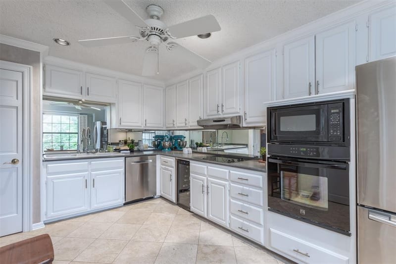 5158 Westgrove Drive, Dallas TX 75248 - Photo 8