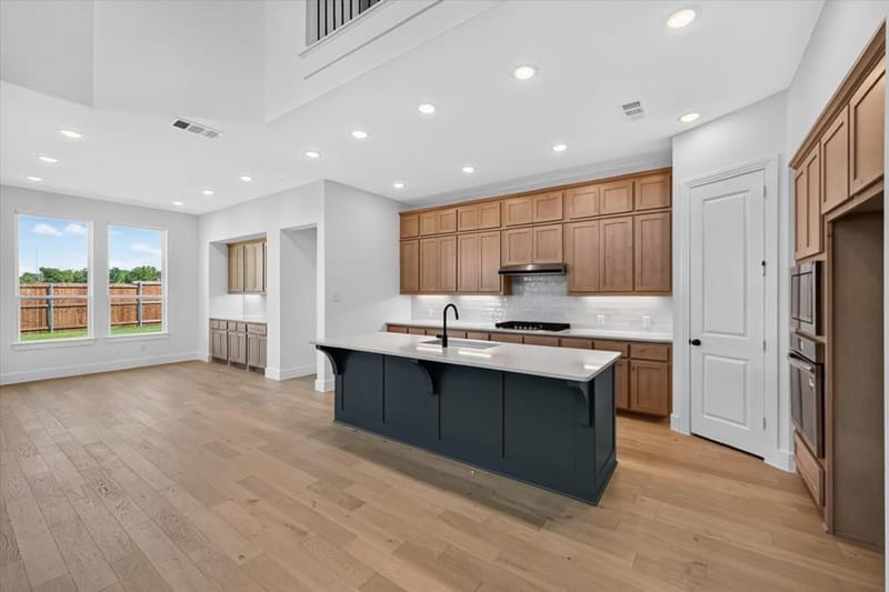 2016 Tallulah Gorge Court, Celina TX 75009 - Photo 2