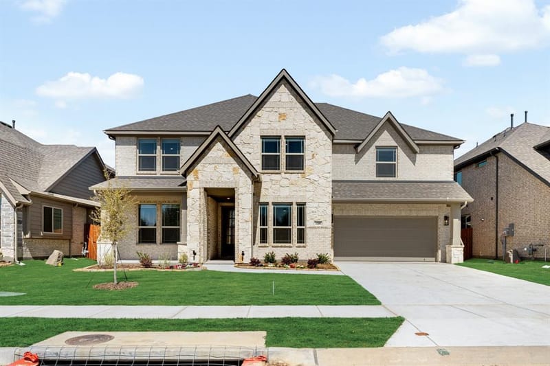 3208 Emerald Trace Drive, Denton TX 76226