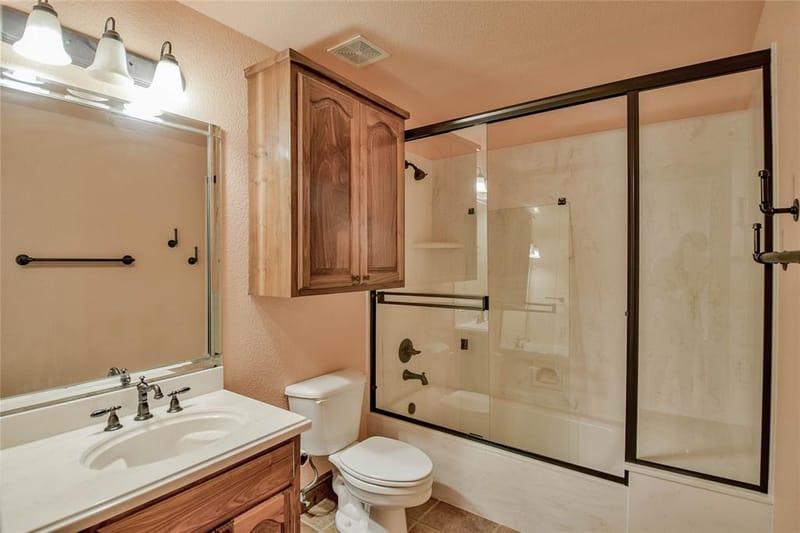 1501 S Chisholm Trail, Granbury TX 76048 - Photo 31