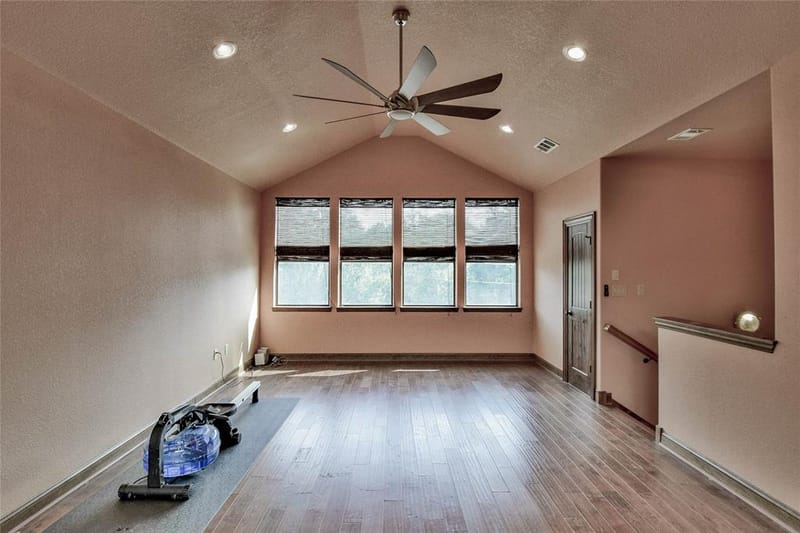 1501 S Chisholm Trail, Granbury TX 76048 - Photo 29