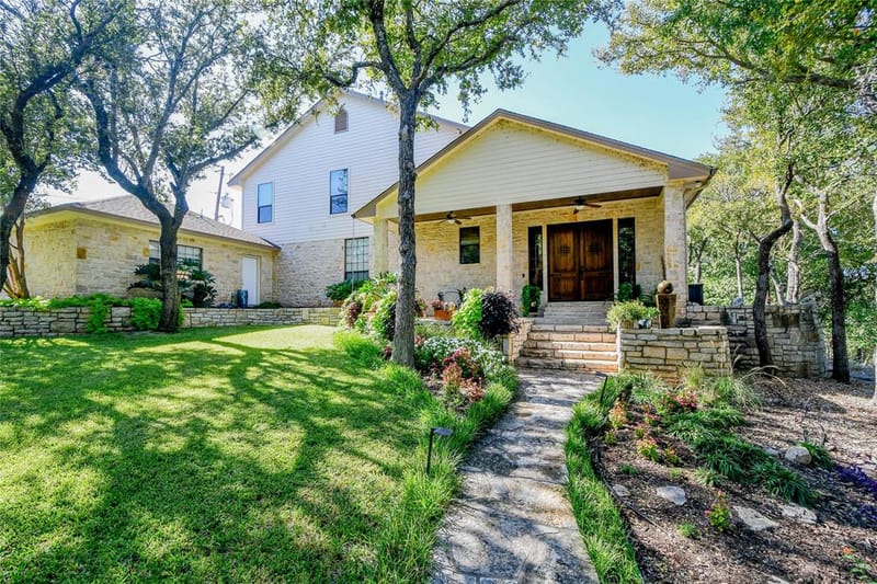 1501 S Chisholm Trail, Granbury TX 76048 - Photo 4