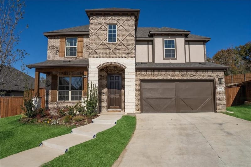 7045 Pecan Glen Place, Fort Worth TX 76120