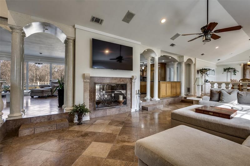 2525 Canyon Creek Drive, Sherman TX 75092 - Photo 4