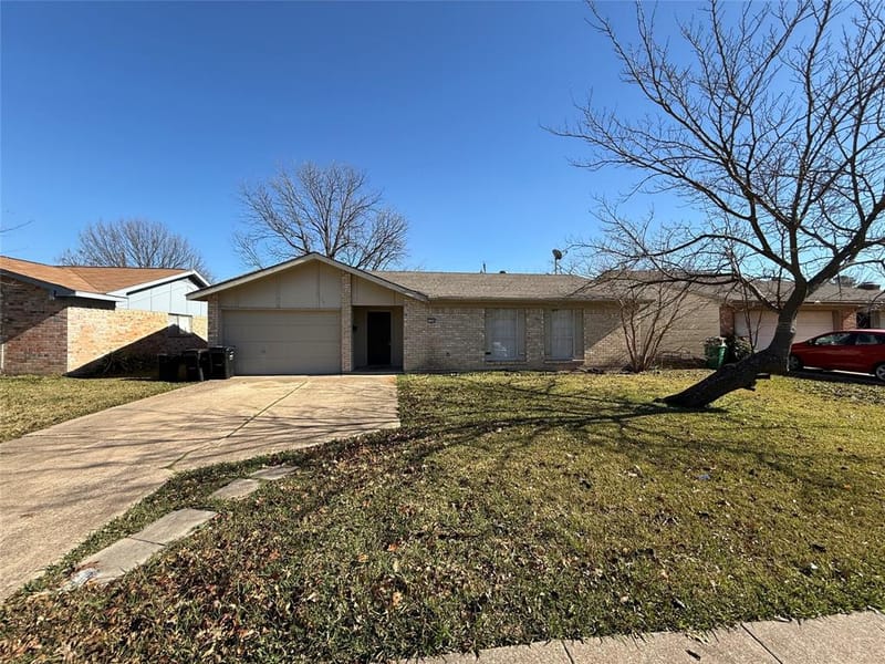 1334 Rutherford Drive, Mesquite TX 75149