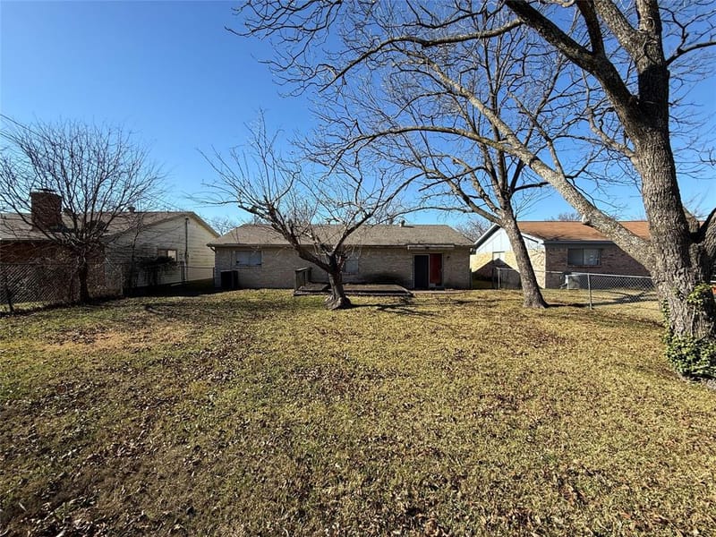 1334 Rutherford Drive, Mesquite TX 75149 - Photo 4