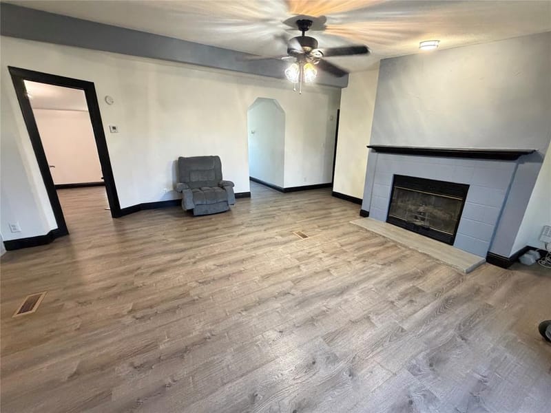 222 Hix Road, Cleburne TX 76031 - Photo 2