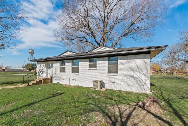 101 E Marshall Street, Palmer TX 75152 - Photo 32