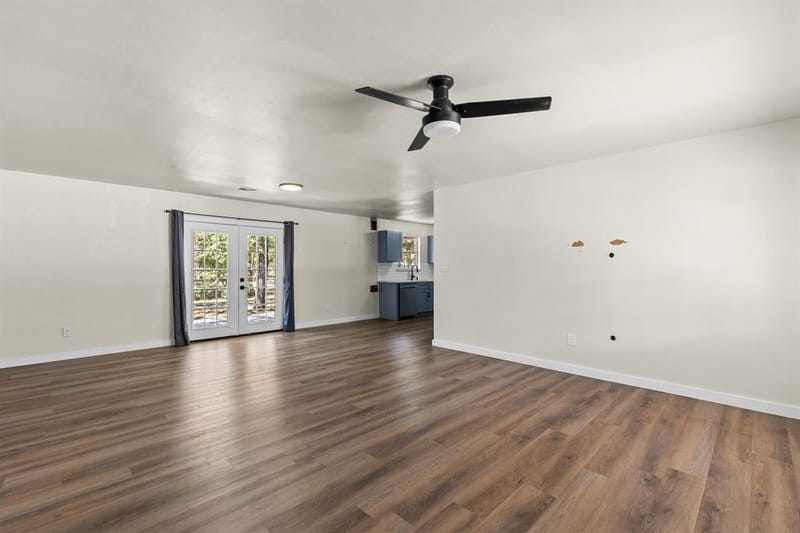 322 S BARBARA, Lacy Lakeview TX 76705 - Photo 18