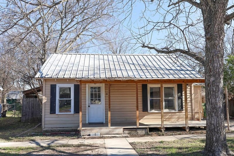 955 N Stephen Avenue, Stephenville TX 76401