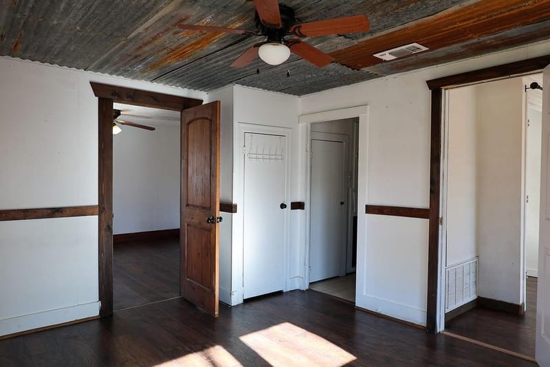 955 N Stephen Avenue, Stephenville TX 76401 - Photo 11