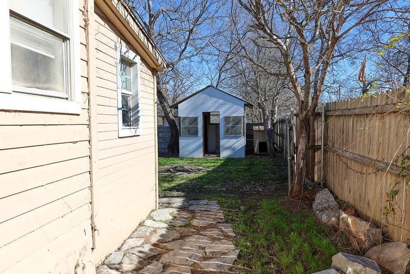 955 N Stephen Avenue, Stephenville TX 76401 - Photo 19