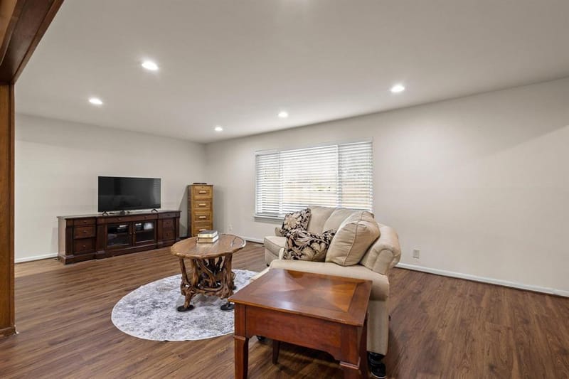 1701 S Lillis Lane, Denison TX 75020 - Photo 6