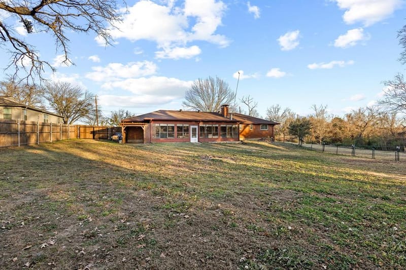 1701 S Lillis Lane, Denison TX 75020 - Photo 35