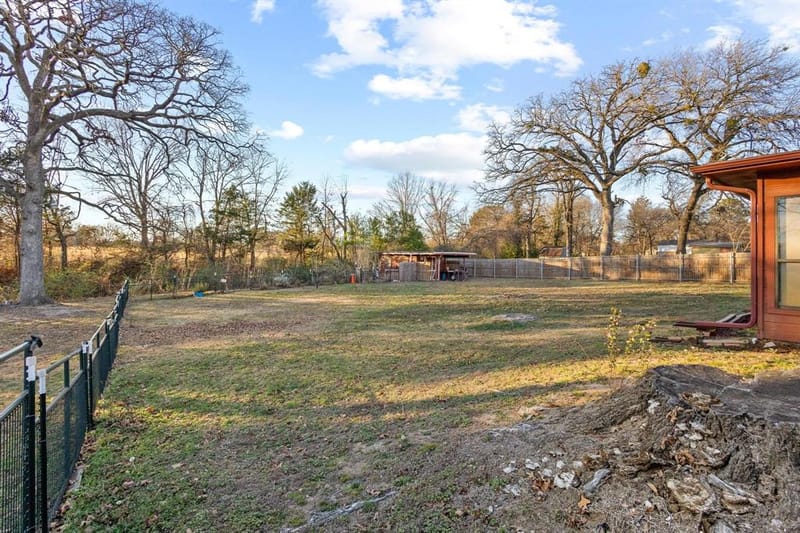 1701 S Lillis Lane, Denison TX 75020 - Photo 39