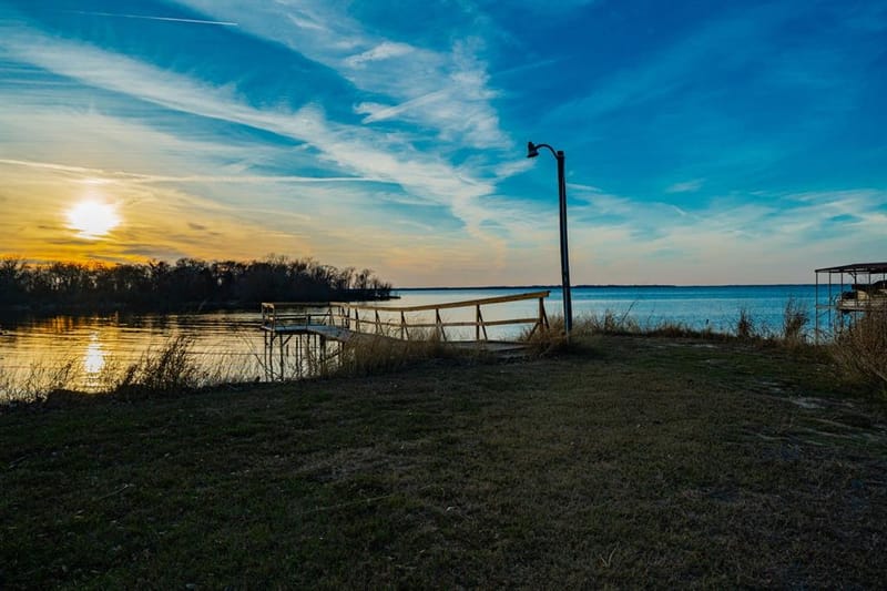 674 Briggs Boulevard, East Tawakoni TX 75472 - Photo 6