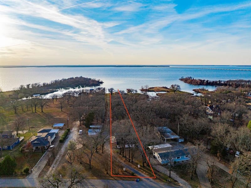 674 Briggs Boulevard, East Tawakoni TX 75472 - Photo 4