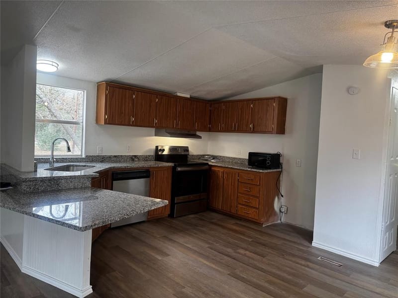 1101 County Road 2405, Kemp TX 75143 - Photo 12