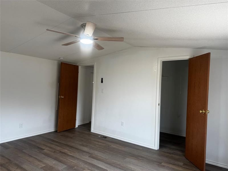 1101 County Road 2405, Kemp TX 75143 - Photo 14