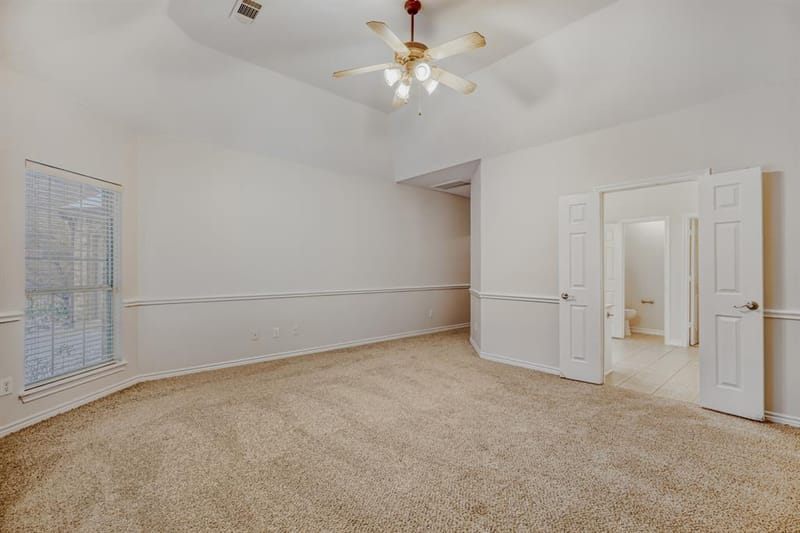 2207 Creekedge Court, Corinth TX 76210 - Photo 16