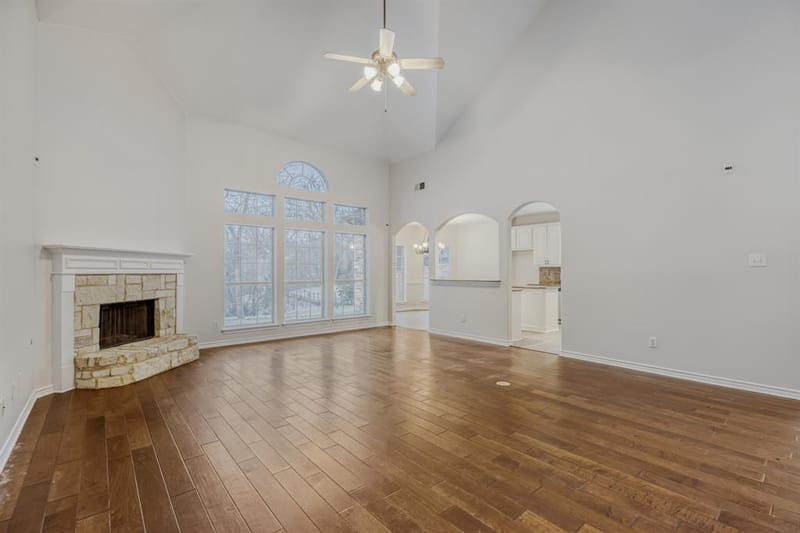 2207 Creekedge Court, Corinth TX 76210 - Photo 8