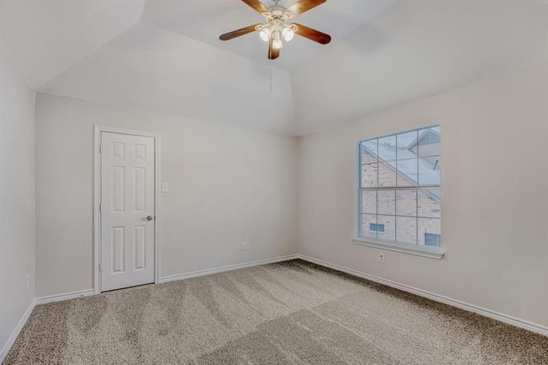 2207 Creekedge Court, Corinth TX 76210 - Photo 21