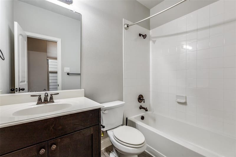 828 Rohan Drive, Richardson TX 75081 - Photo 17