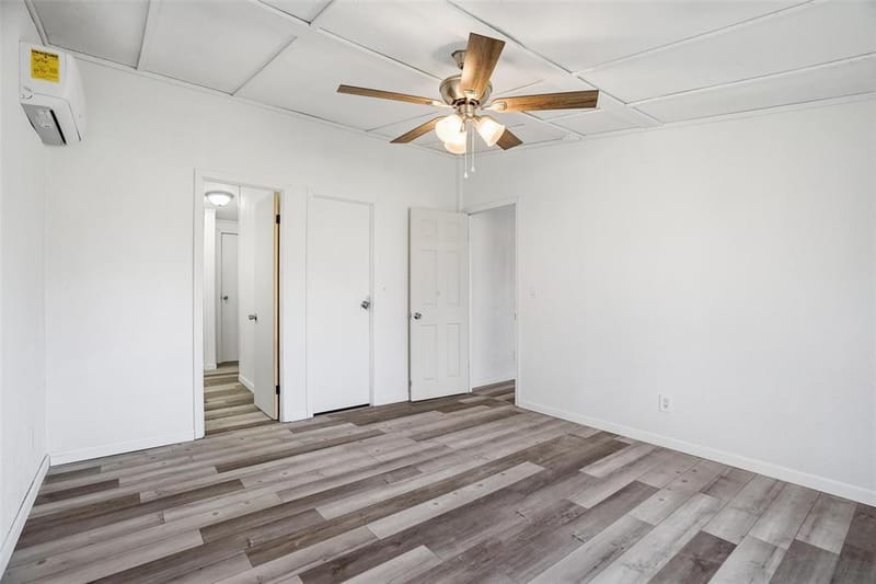 114 Sunset Acres Court, Granbury TX 76048 - Photo 7
