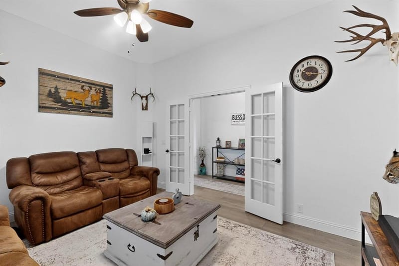 205 Lakewood Lane, Ponder TX 76259 - Photo 10