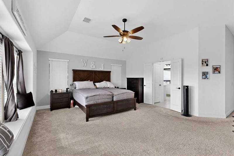 205 Lakewood Lane, Ponder TX 76259 - Photo 11