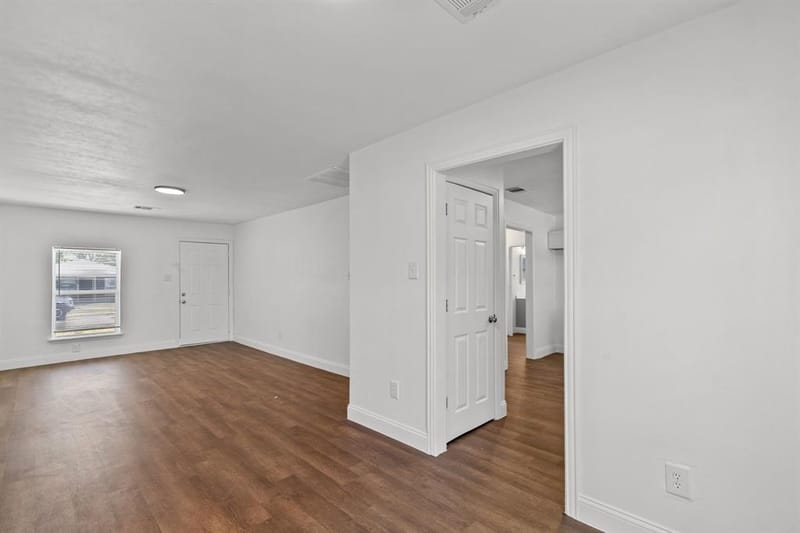 1806 Wellington Street, Greenville TX 75401 - Photo 7