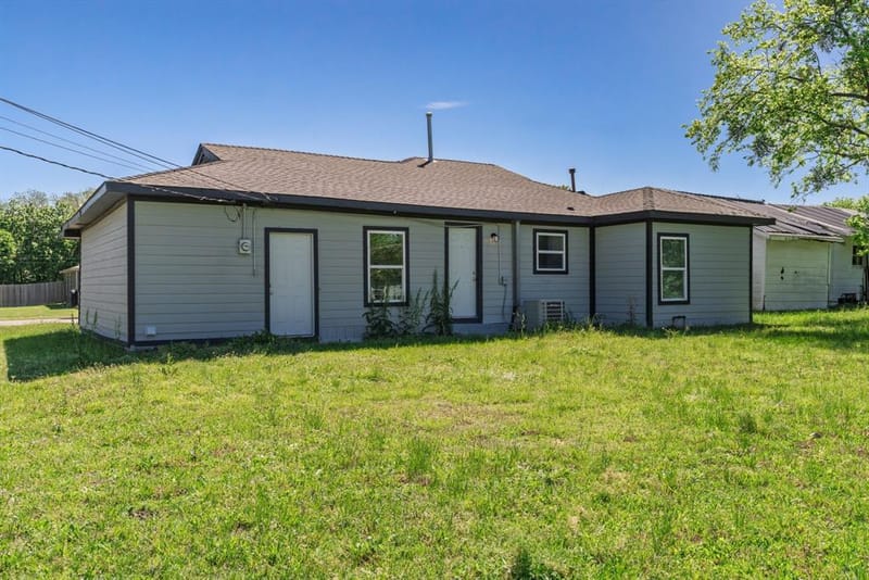 1806 Wellington Street, Greenville TX 75401 - Photo 33