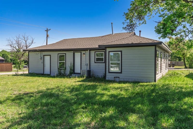 1806 Wellington Street, Greenville TX 75401 - Photo 35