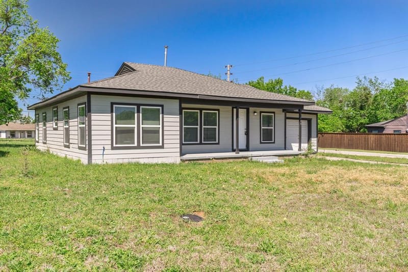 1806 Wellington Street, Greenville TX 75401 - Photo 39