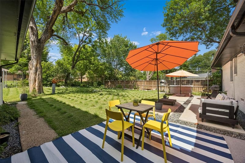 2715 Bonnywood Lane, Dallas TX 75233 - Photo 28