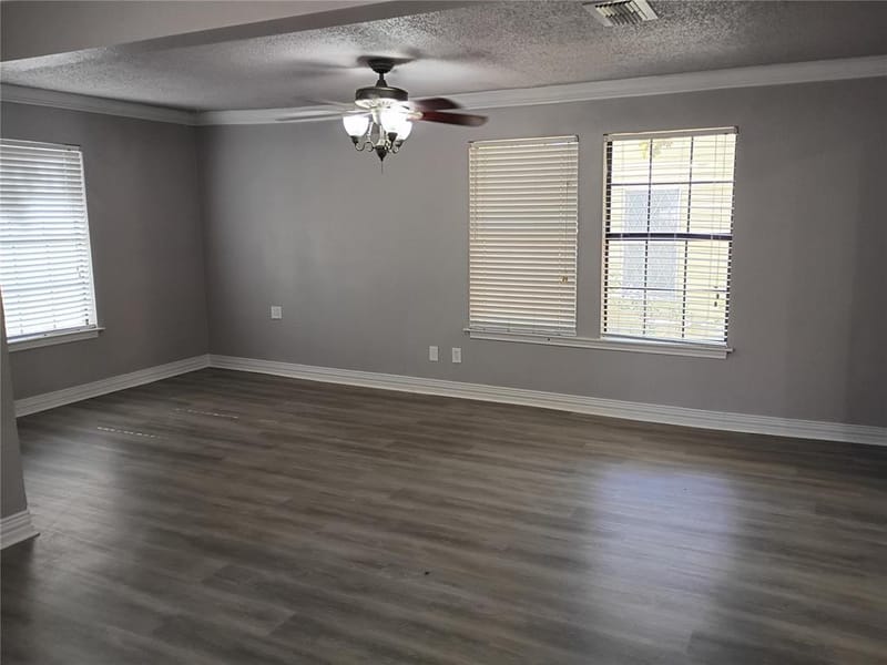 208 Almond Street, Waxahachie TX 75165 - Photo 6