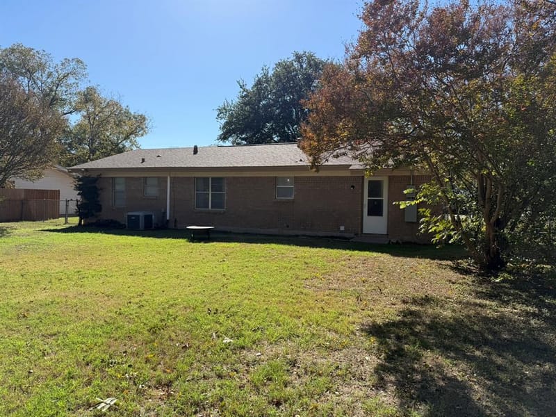 2206 12th Street, Brownwood TX 76801 - Photo 18
