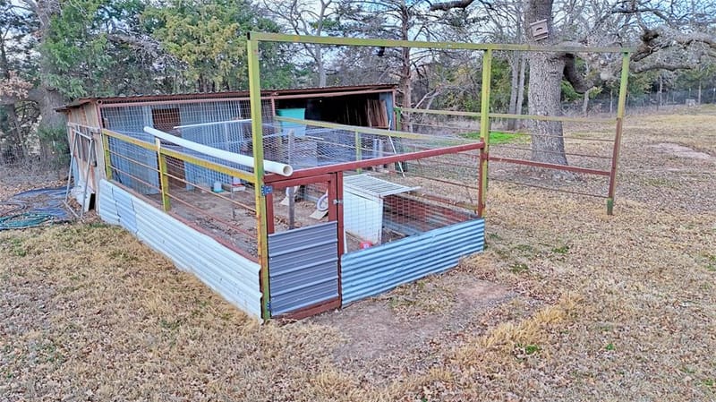 584 W Alamo Road, Bowie TX 76230 - Photo 27